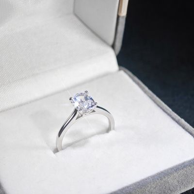 High Quality GRA Bling VVS D Color Moissanite 925 Sterling Silver Pass Diamond Tester Radiant Cut Ring for Women Men