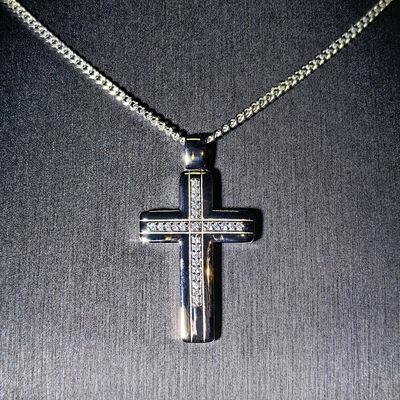 2025 Fine Jewelry 925 Sterling Silver Iced Out VVS Moissanite Cross Pendant Necklace Tester-Passed Diamond for Women and Men