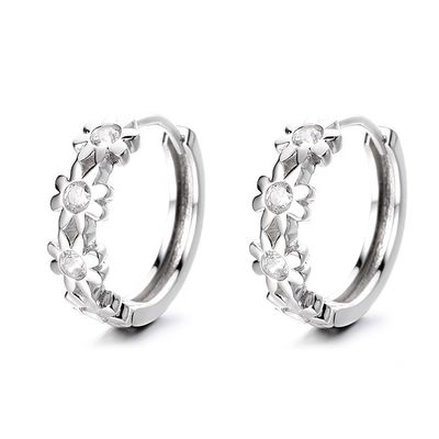 GRA Fine Jewelry D Color Moissanite Women Cute Daisy Flower Hoop Earrings With 925 Sterling Silver Pass Diamond Tester