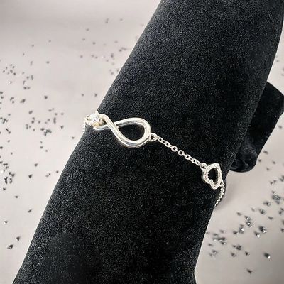 Wholesale Minimalist 925 Silver Heart Number 8 Musk Infinite Symbol VVS Moissanite Bracelet for Women High Grade Fashion