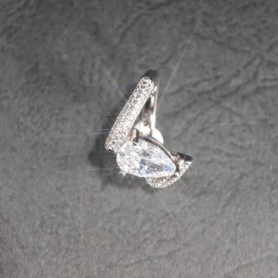 Fine Jewelry GRA Iced Out Bling VVS D Color Moissanite 925 Sterling Silver Pass Diamond Tester Pear Ring for Women Men